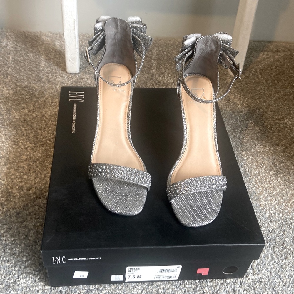 Material Girl 3.5 inch sparkly heels size 7